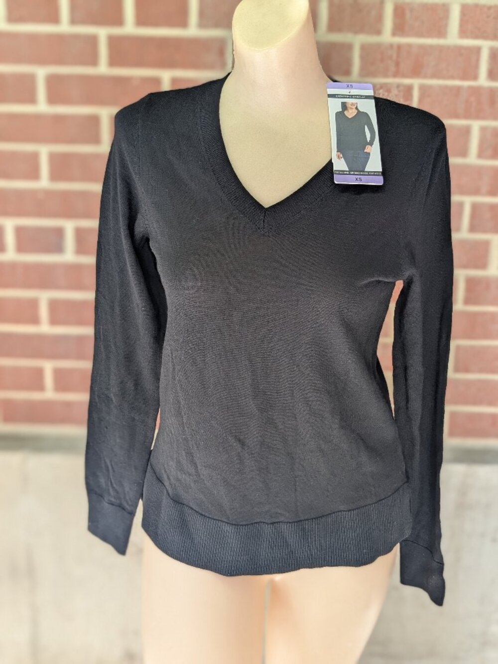 Katherine Barclay Extra Fine Merino Wool Sweater Black V Neck Lightweight XS NWT